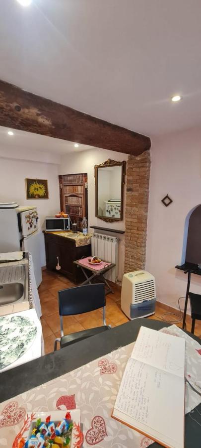 شقة Monolocale In Tipica Casa Ligure جنوة المظهر الخارجي الصورة